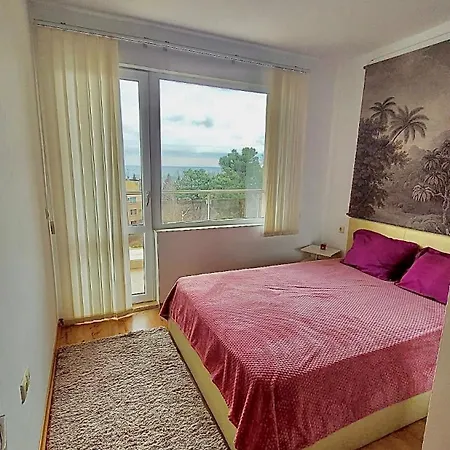 Solita With Panoramic View 比亚拉