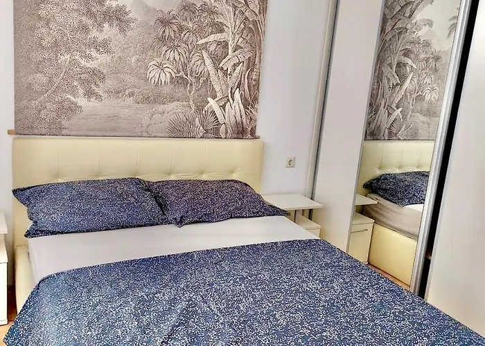 Solita With Panoramic View Apartman