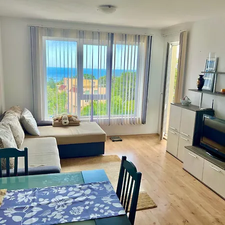 Solita With Panoramic View Apartmán *